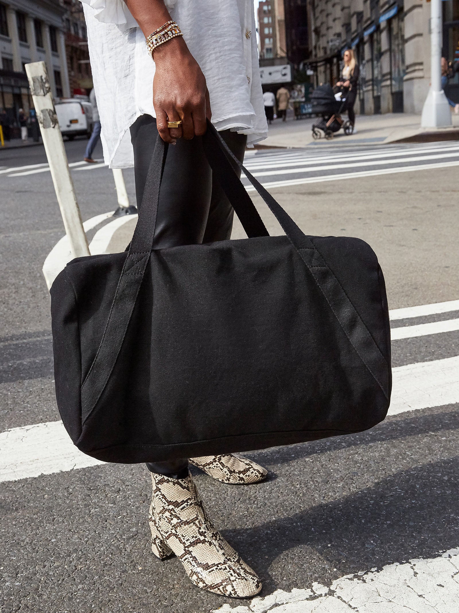 Ultimate Weekender Bag - Premium Travel Companion