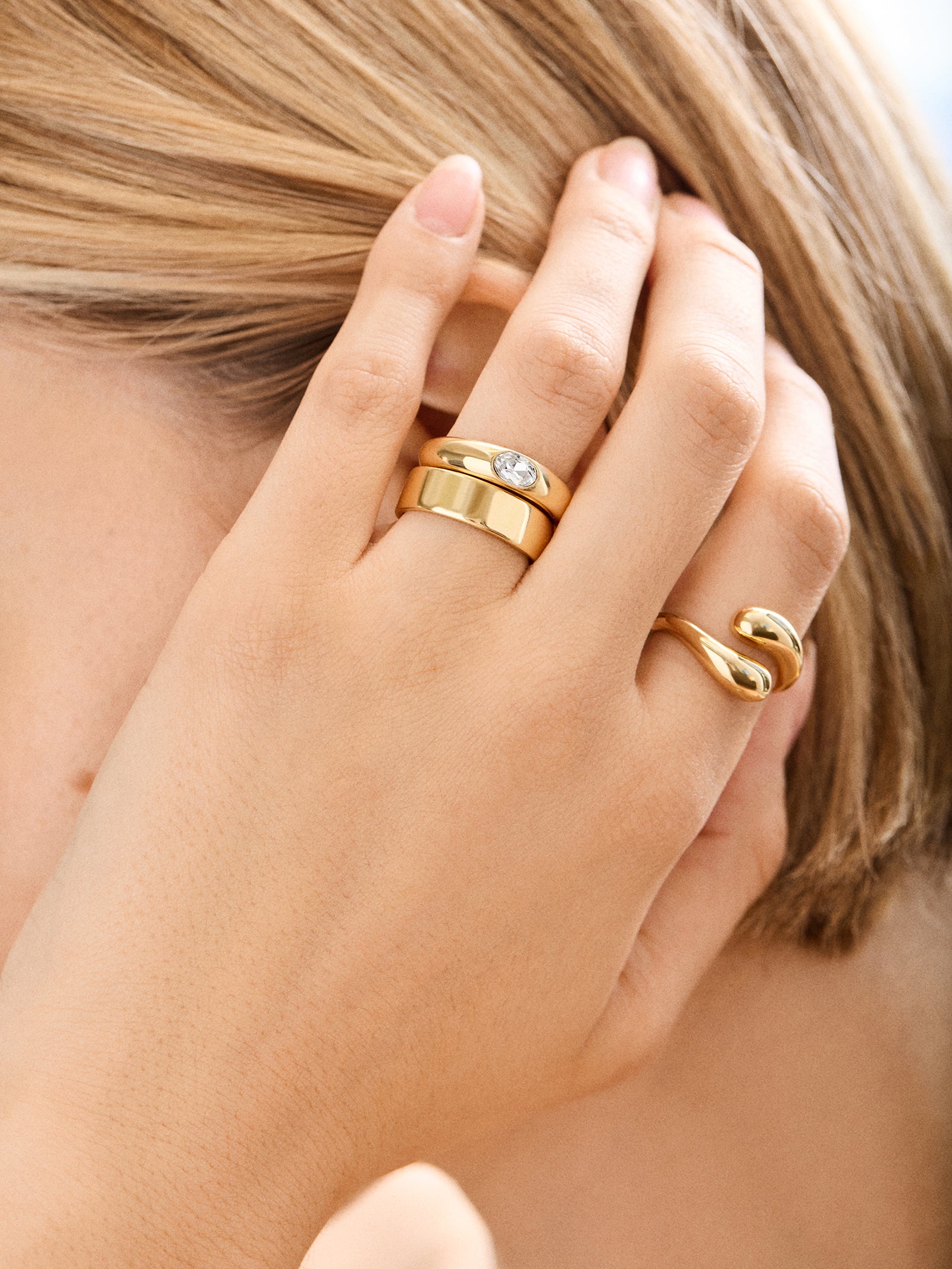 Premium Stevie Ring - Timeless Gold Statement Piece