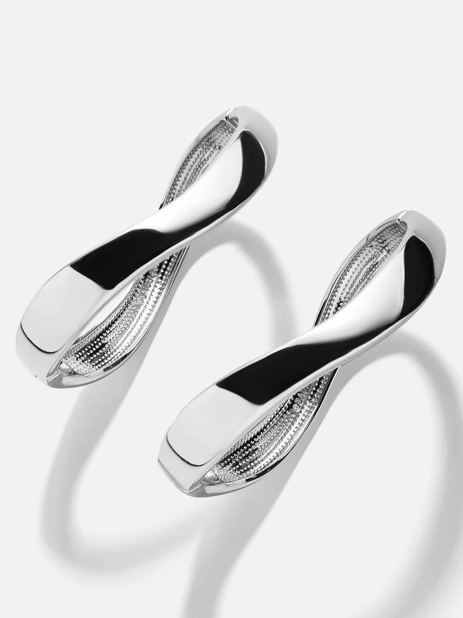 Premium Natalia Wavy Hinge Bangle Set - Silver | Ultimate Elegance