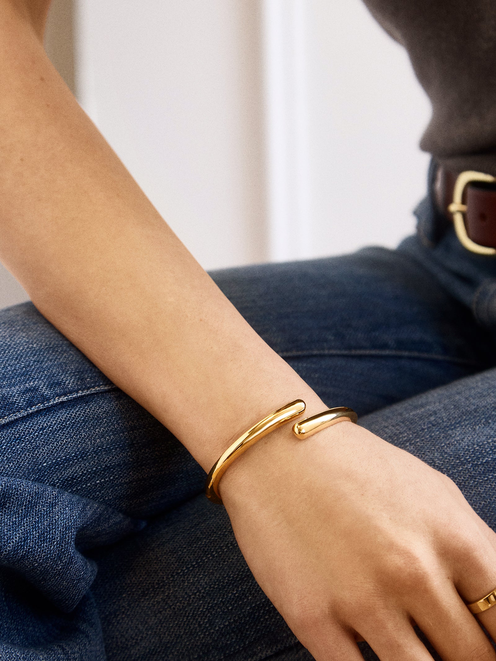 Premium Gold Naomi Wrap Hinge Bangle - Ultimate Style Upgrade