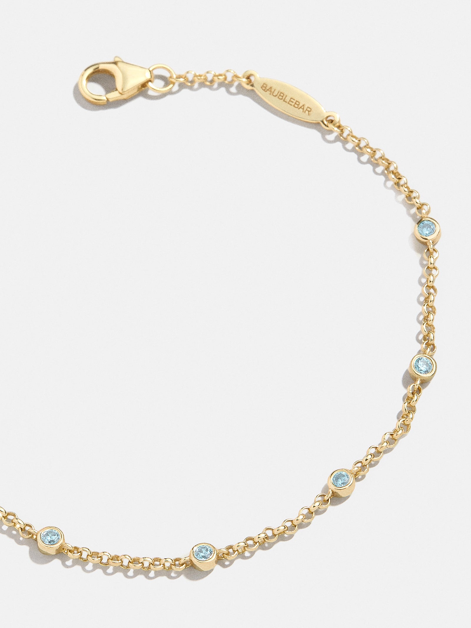 Ultimate Yasmine 18K Aquamarine Birthstone Bracelet - Premium Layering Jewelry