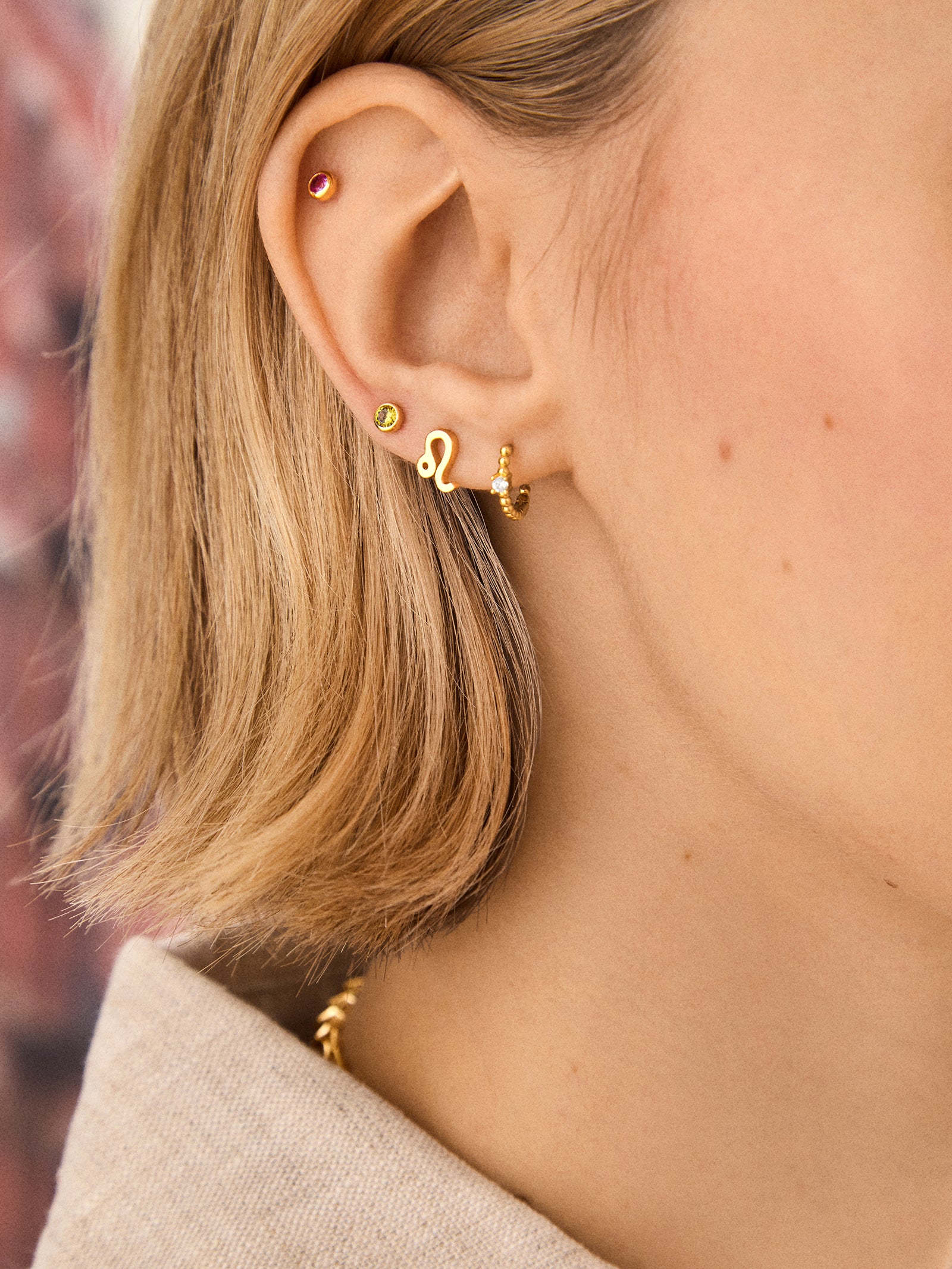 Premium 18K Gold Birthstone Stud Earrings - Ultimate Personalization