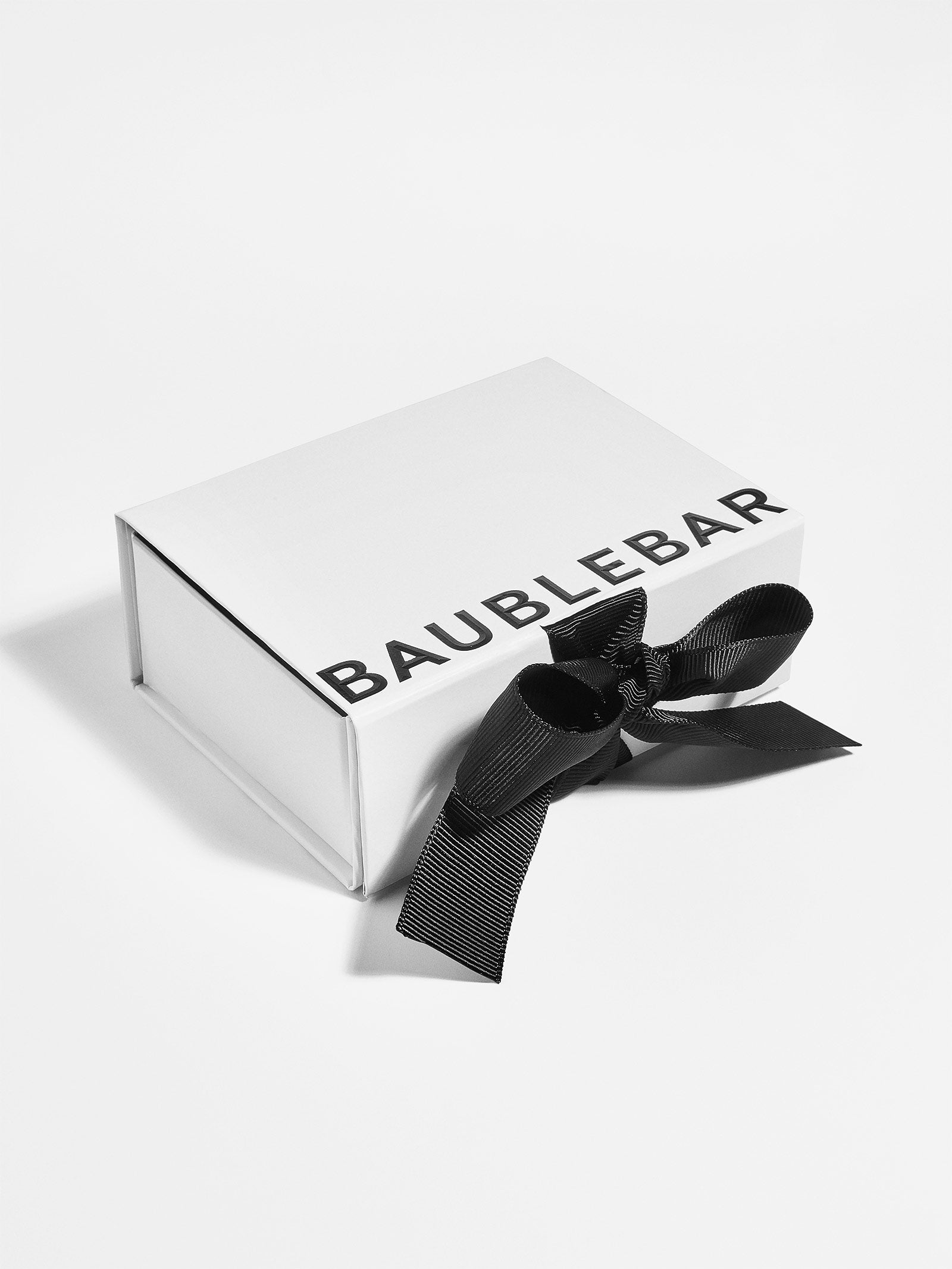 Premium Small White Gift Box with Elegant Bow - Perfect for Special Occasions