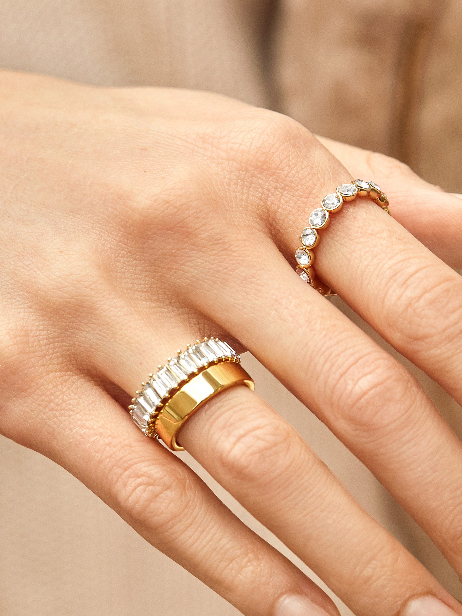 Premium Mini Alidia Ring - Ultimate Stackable Style