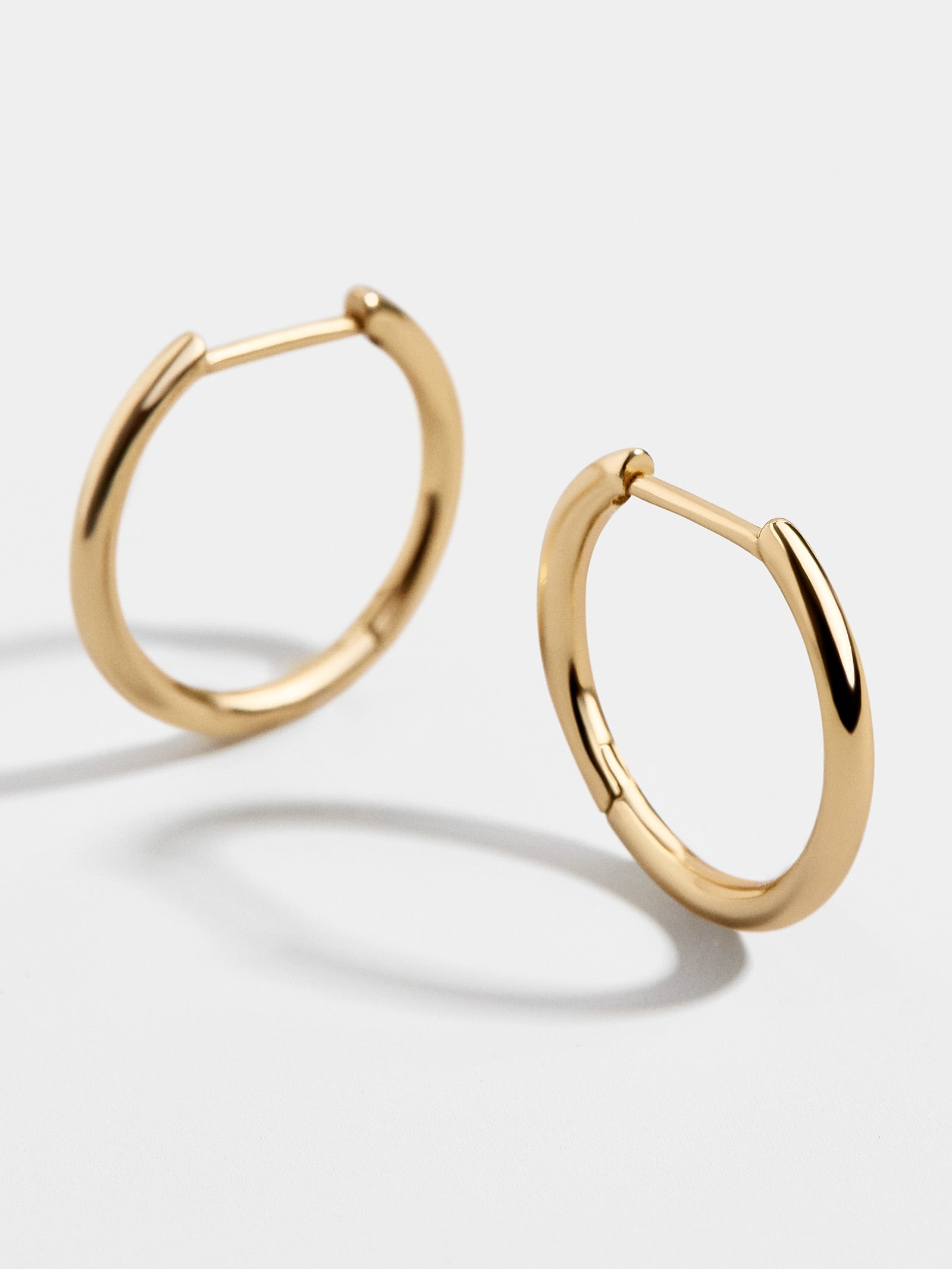 Premium 18K Gold Huggie Hoops - 12MM