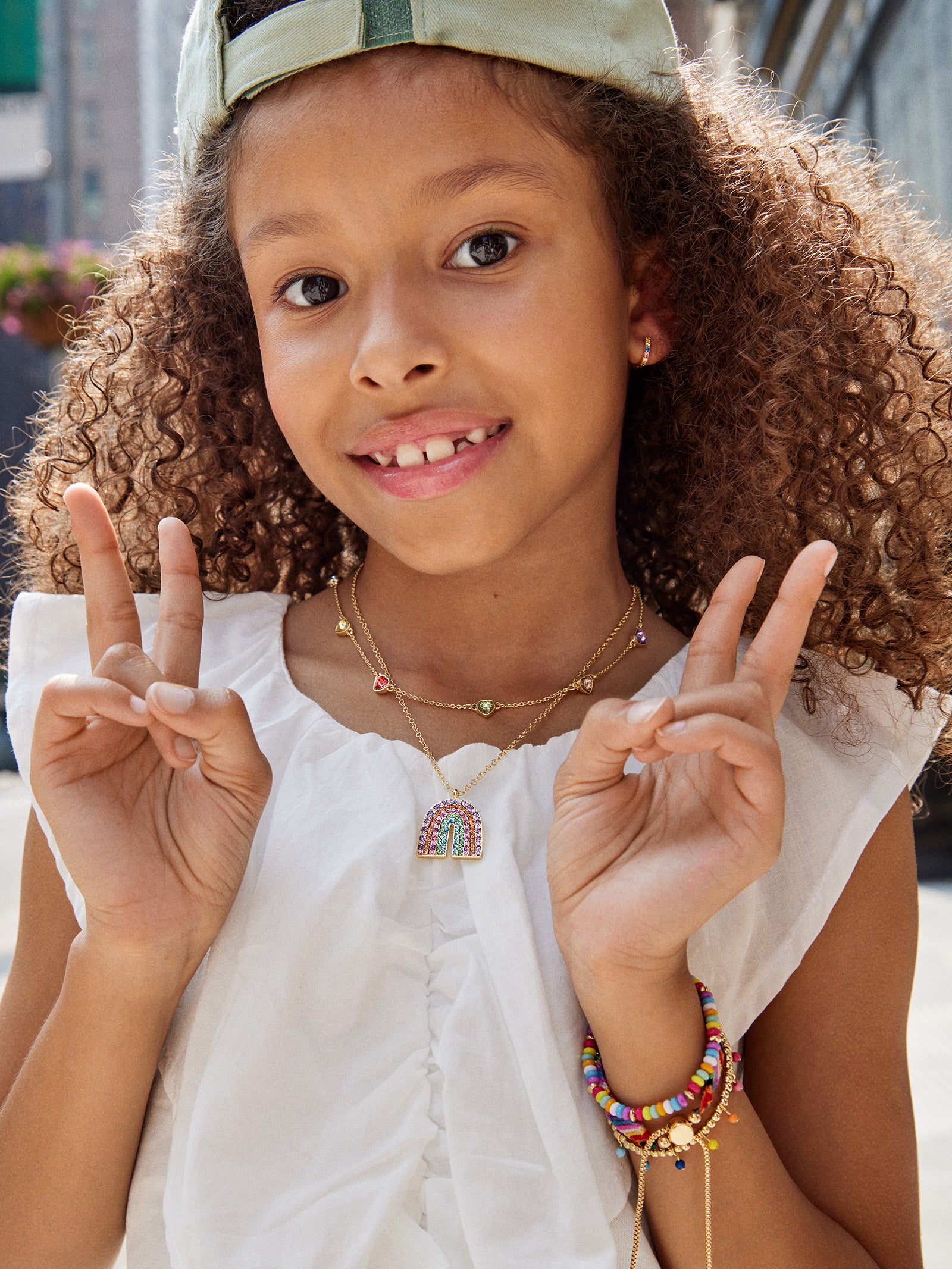 Premium Brooke Kids' Necklace - Rainbow & Iridescent Hearts