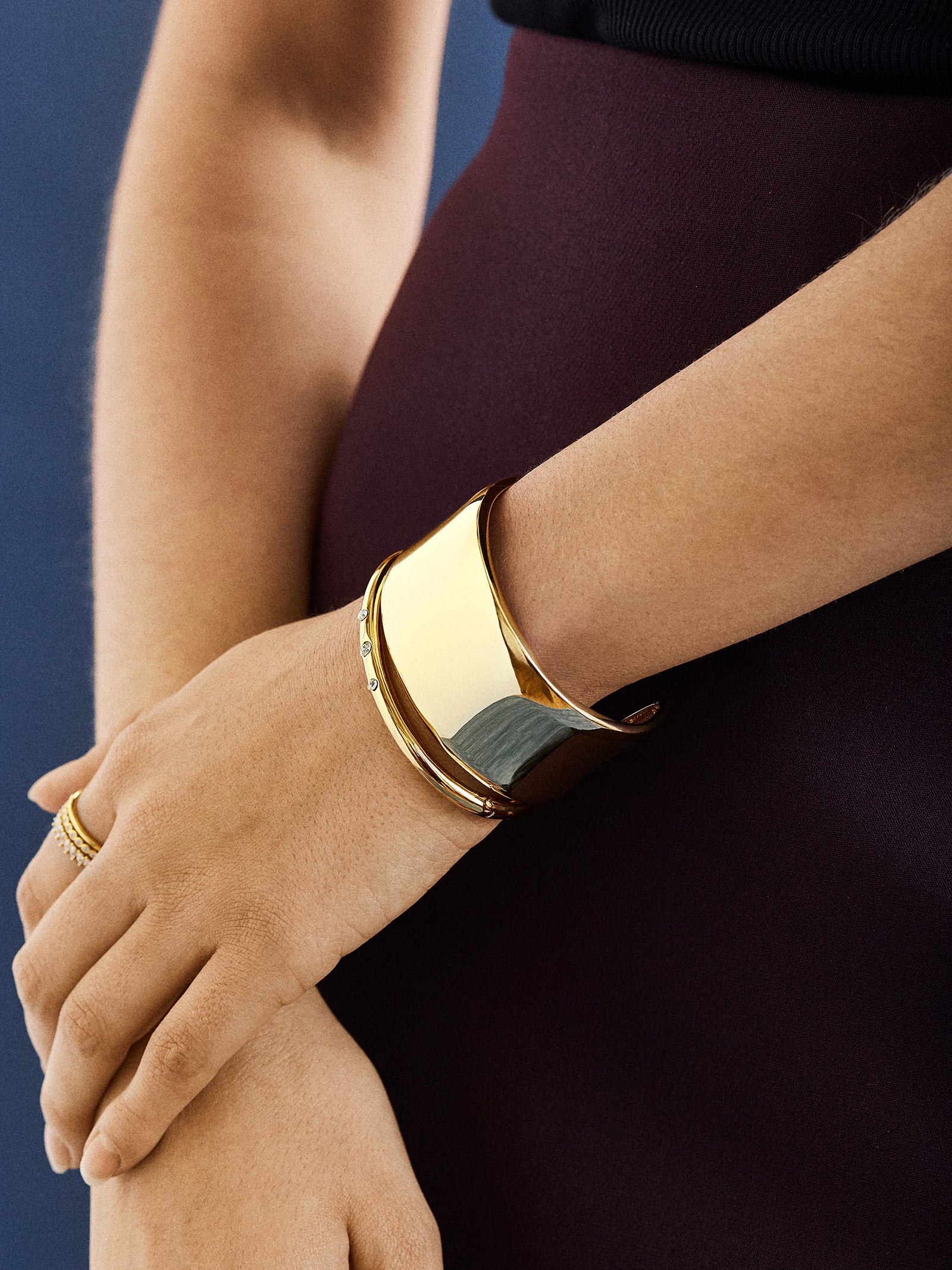 Premium Cleo Thick Cuff Bracelet - Gold