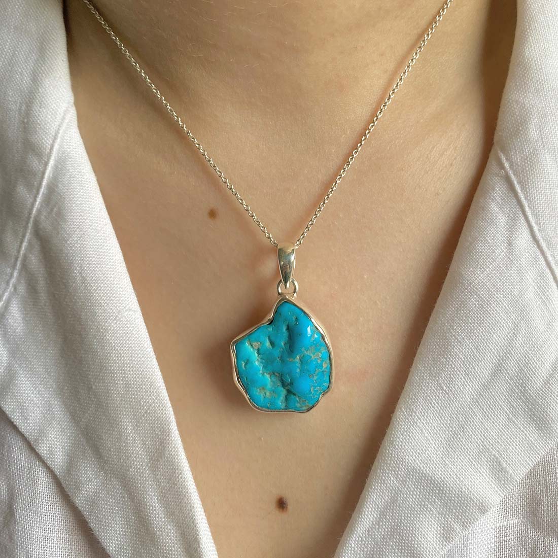 Premium Turquoise Rough Pendant - TRQ-P-51 | Sagacia Jewelry