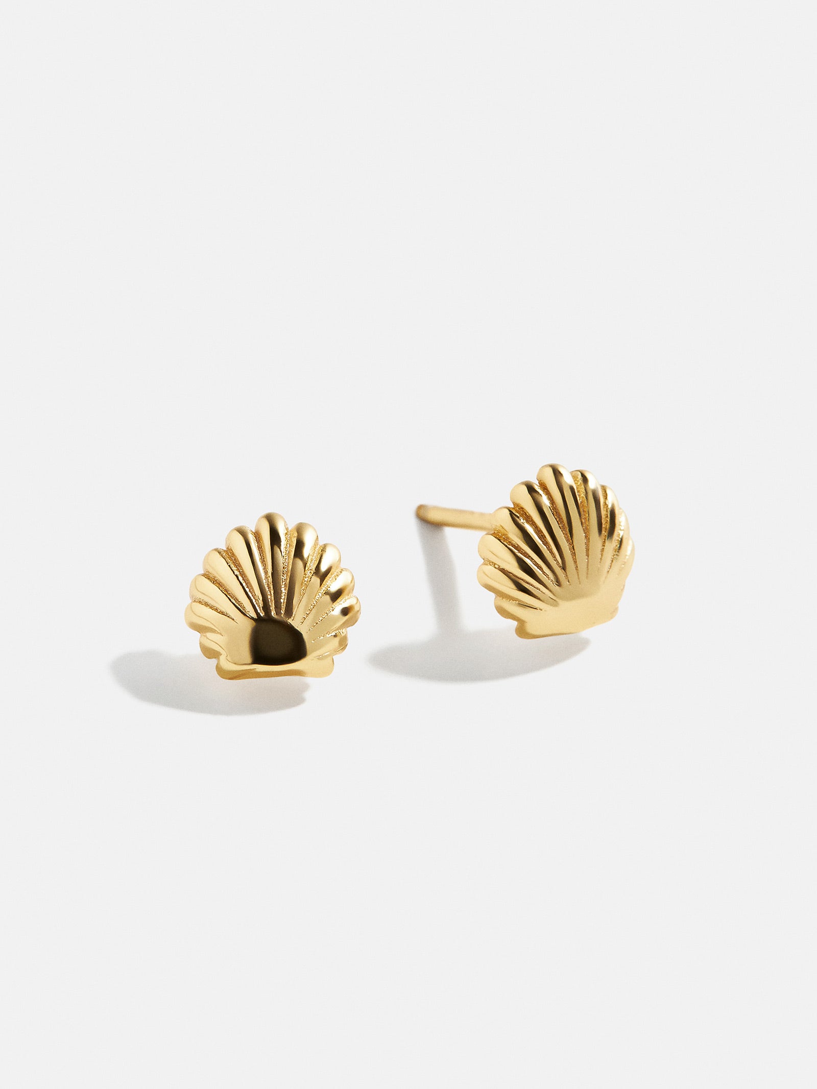 Premium 18K Gold Seashell Earrings - Coastal Charm Collection