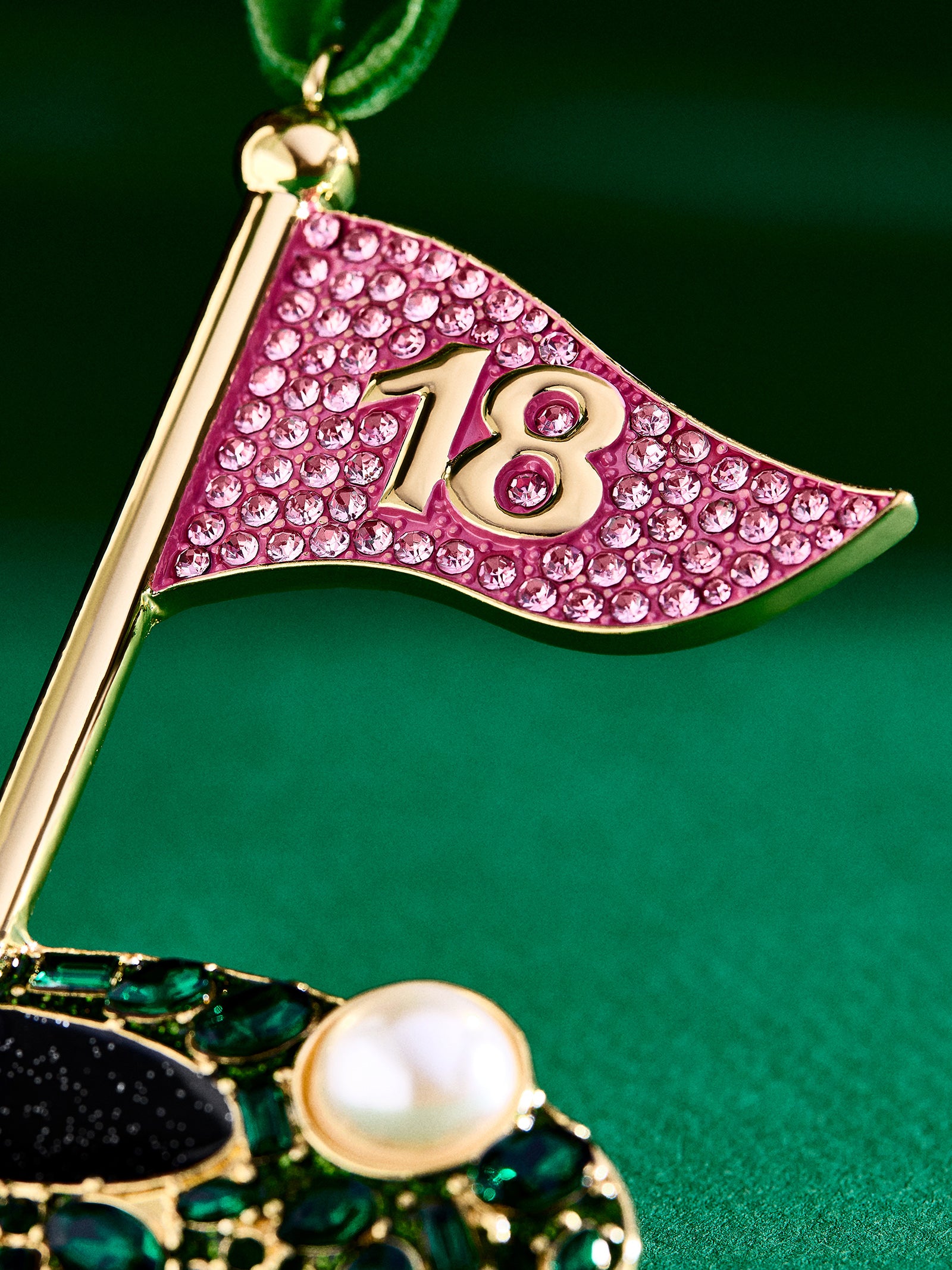 Premium Hole In One Golf Ornament - Ultimate Holiday Decor