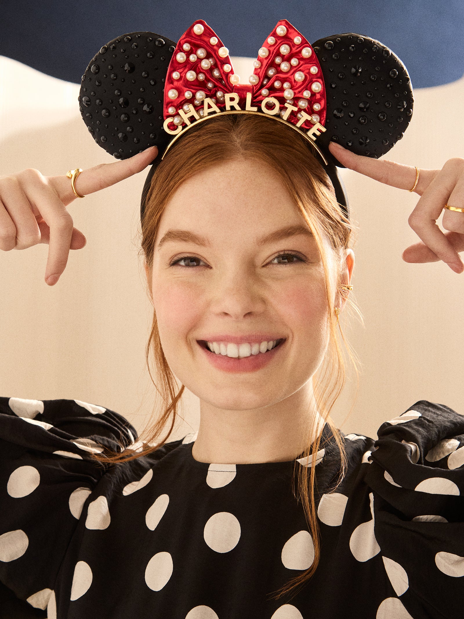 Premium Custom Disney Minnie Mouse Ears Headband - Personalized Black/Red Design