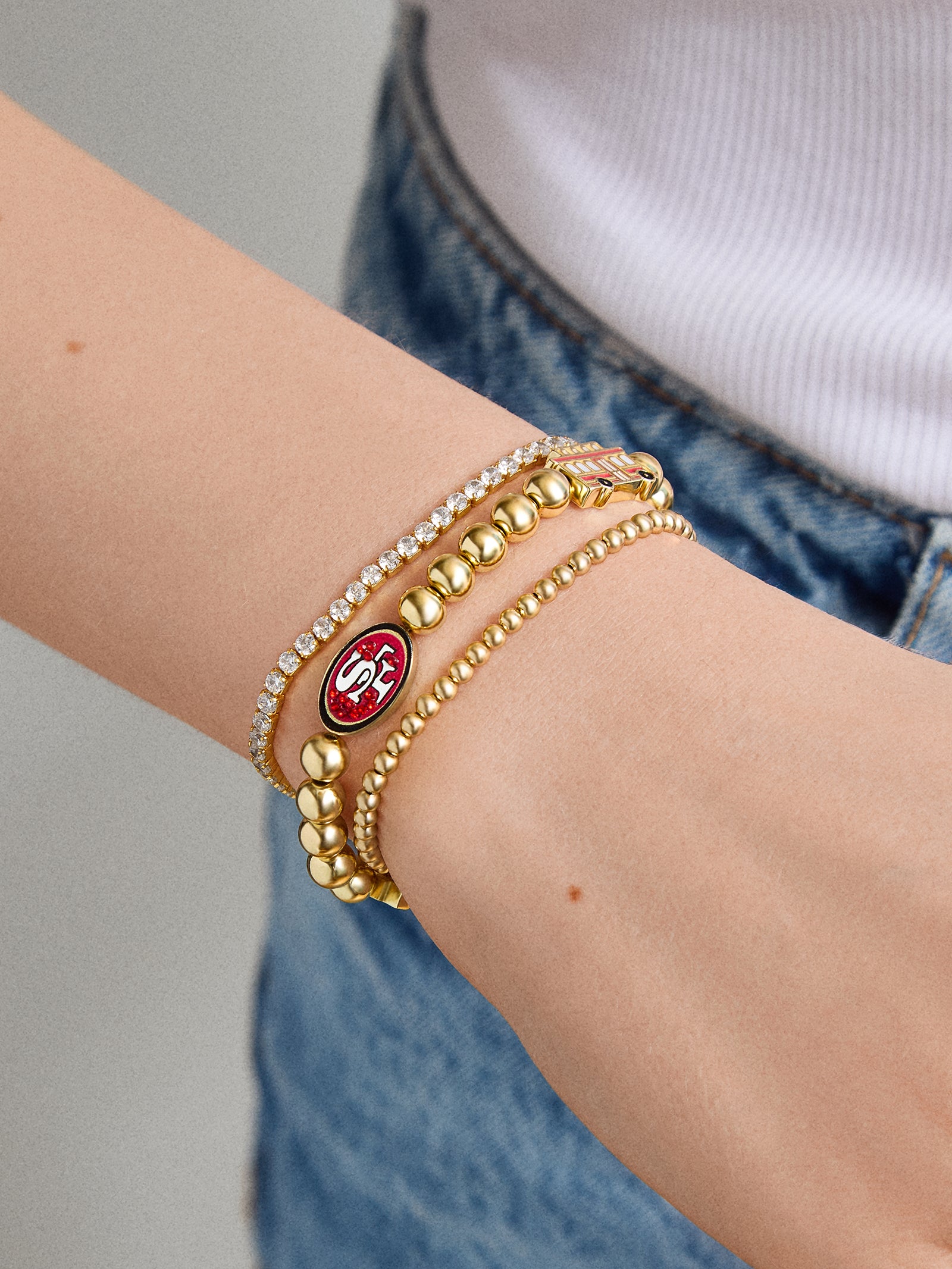 Premium San Francisco 49ers NFL Charm Bracelet - Ultimate Team Spirit Accessory