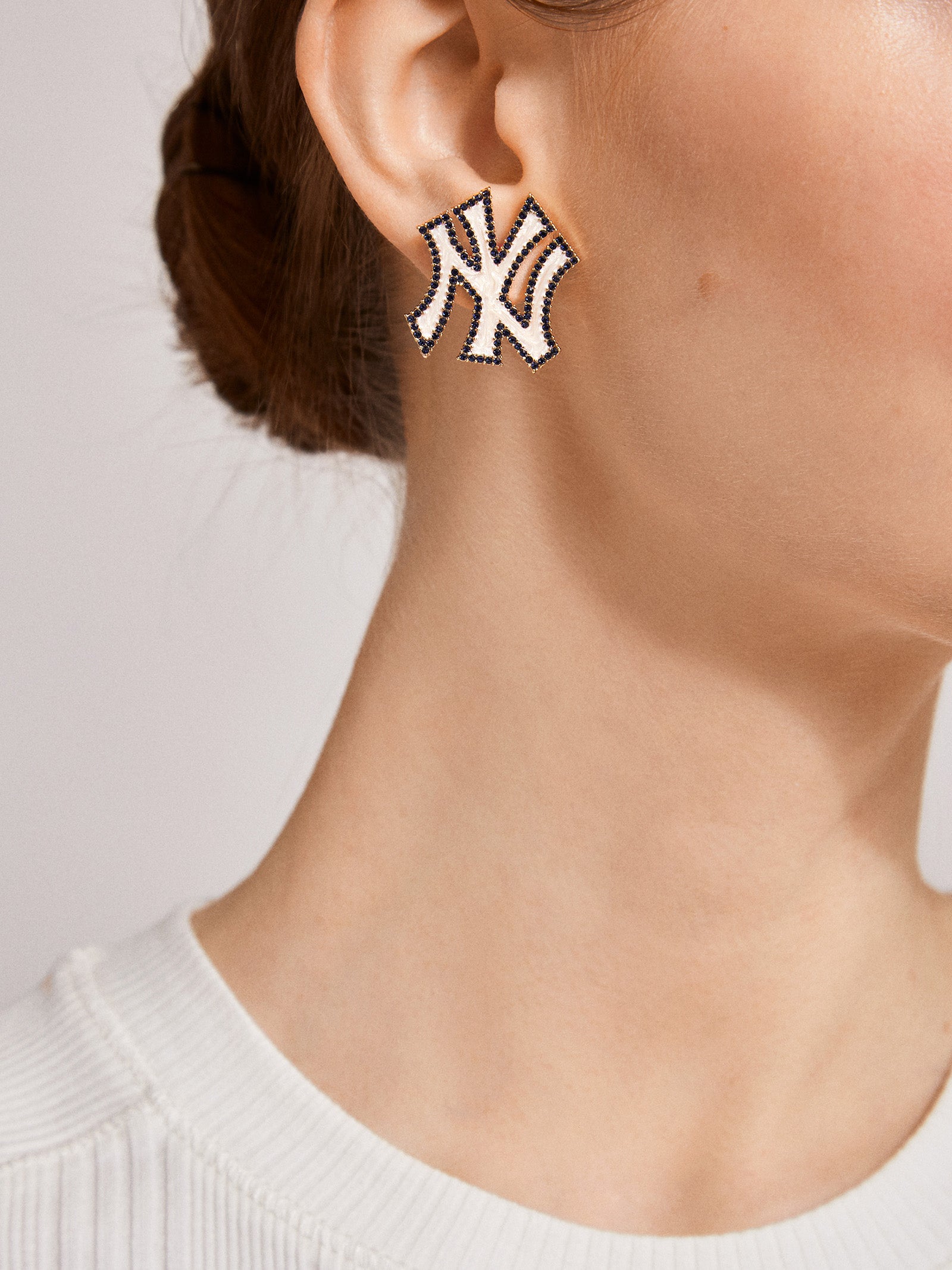 Premium MLB New York Yankees Statement Stud Earrings