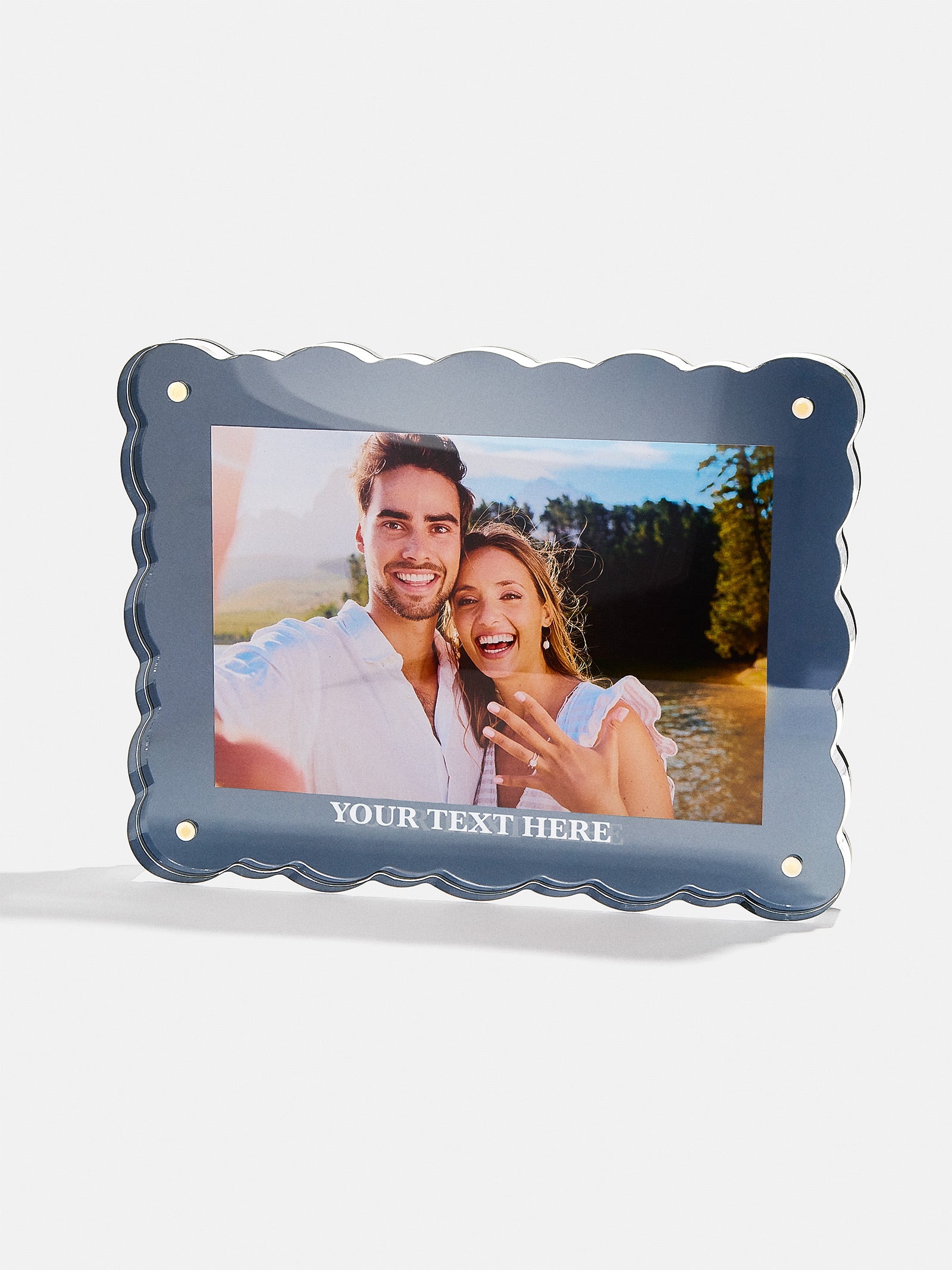 Premium Scalloped Acrylic Photo Frame - Horizontal Design