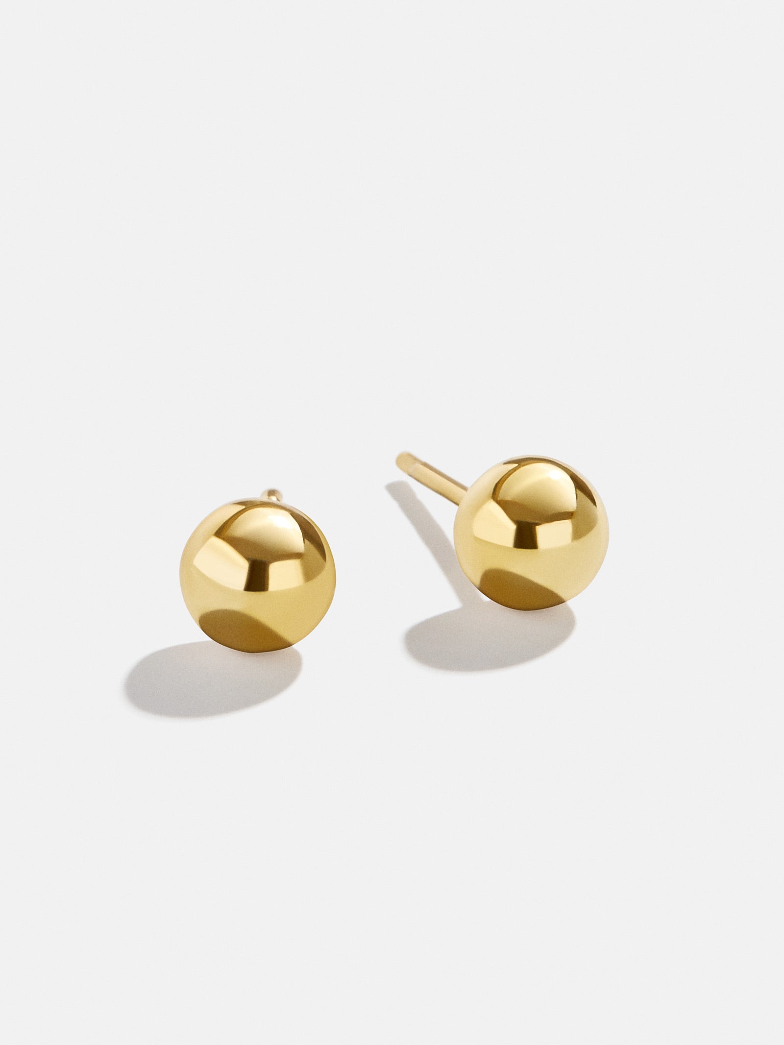 Premium Dominica 18K Gold Earrings - Ultimate Luxury