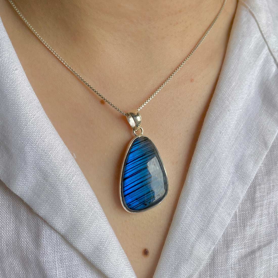 Premium Labradorite Transformation Pendant - LBD-P-26