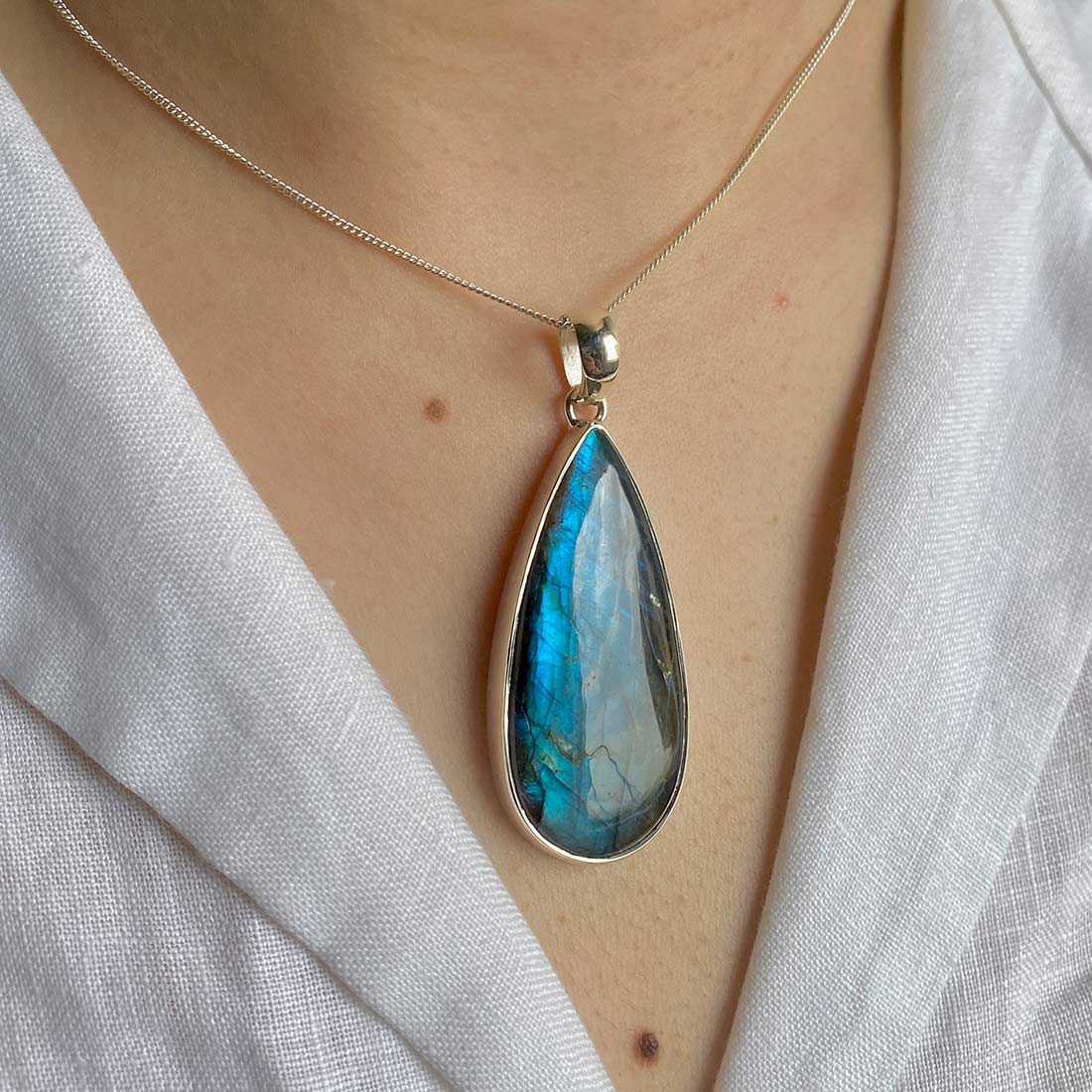 Premium Labradorite Transformation Pendant - LBD-P-27