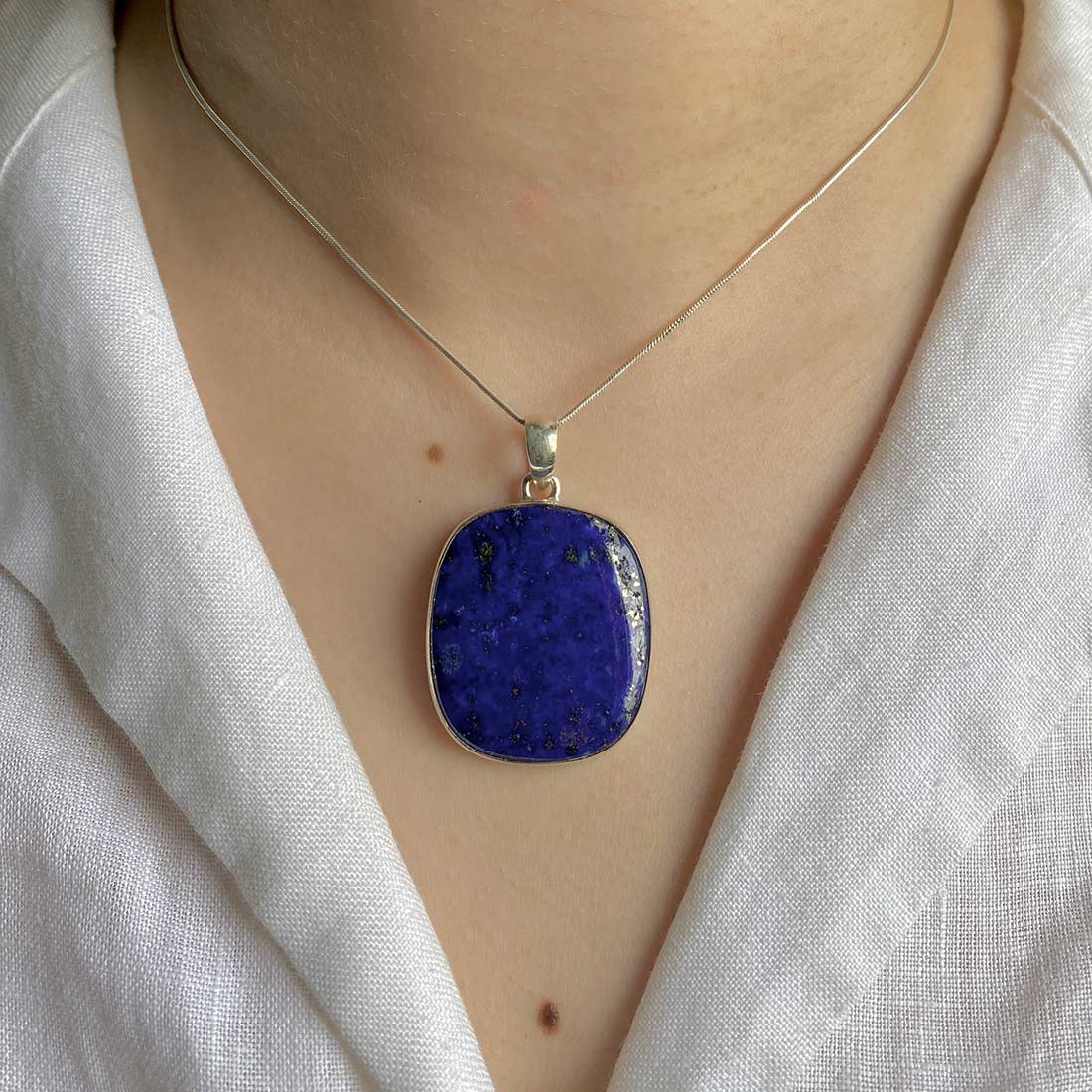 Premium Lapis Pendant - Elegant Blue Stone Jewelry (LLP-P-29)