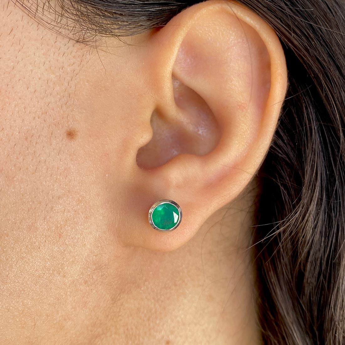 Premium Green Onyx Stud Earrings - Elegant & Versatile