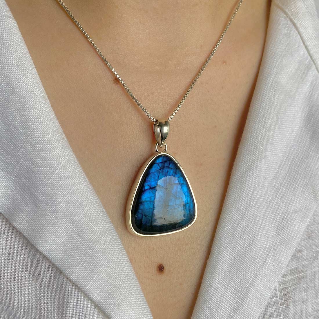 Premium Labradorite Pendant - LBD-P-13 by Sagacia