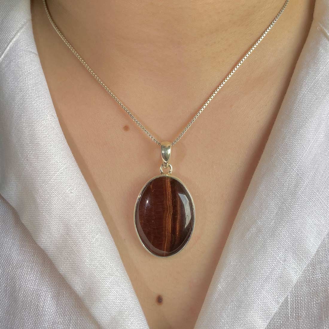 Premium Red Tiger Eye Pendant - Sagacia Statement Jewelry