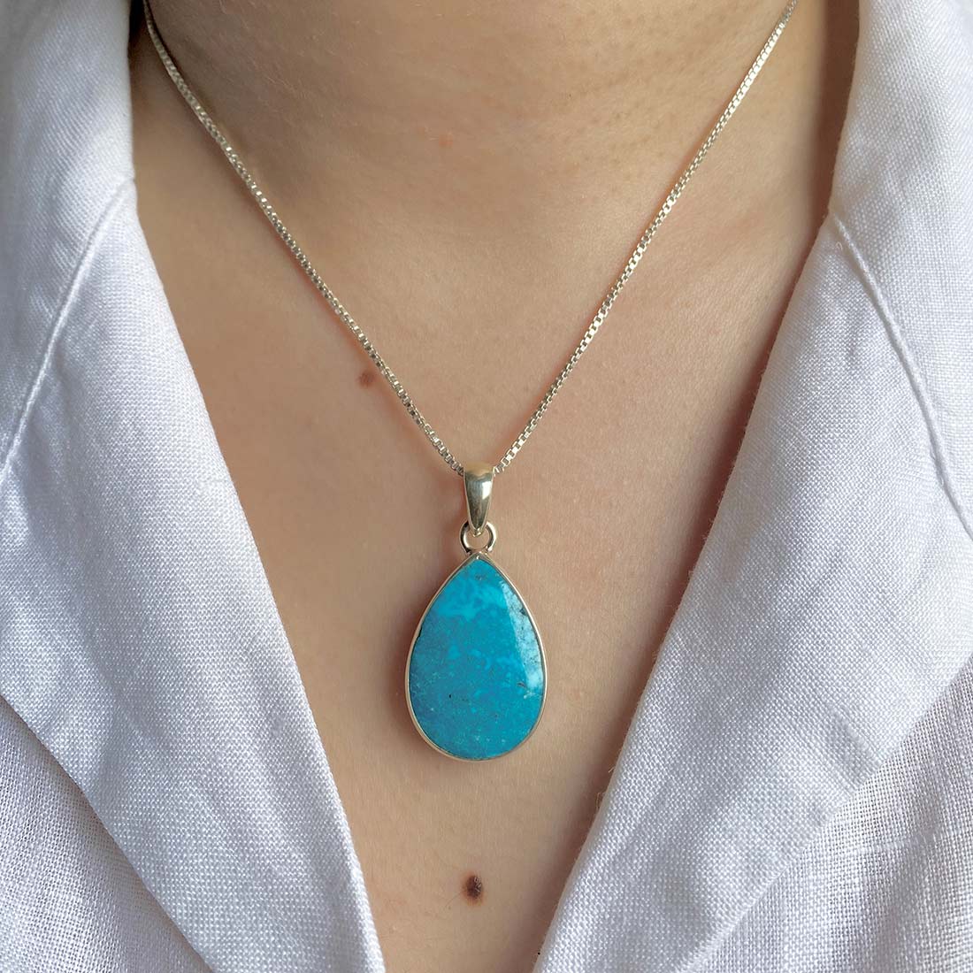 Premium Turquoise Statement Pendant - Sagacia Jewelry