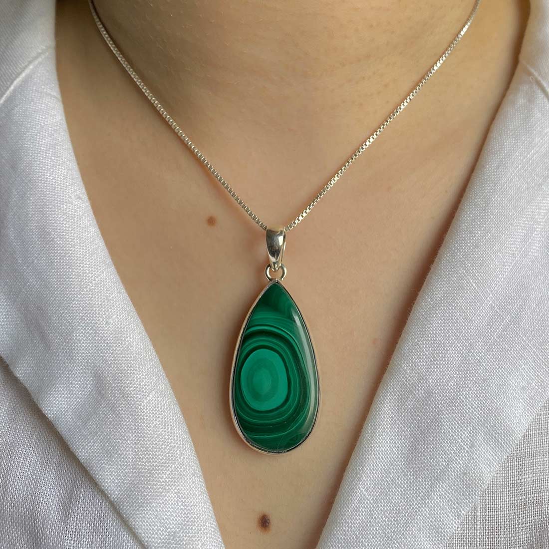 Premium Malachite Pendant - Elegant Statement Necklace (MLC-P-10)