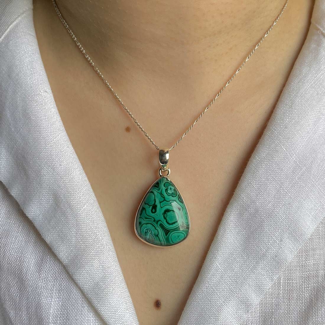 Premium Malachite Statement Pendant - Elegant 925 Silver (MLC-P-8)