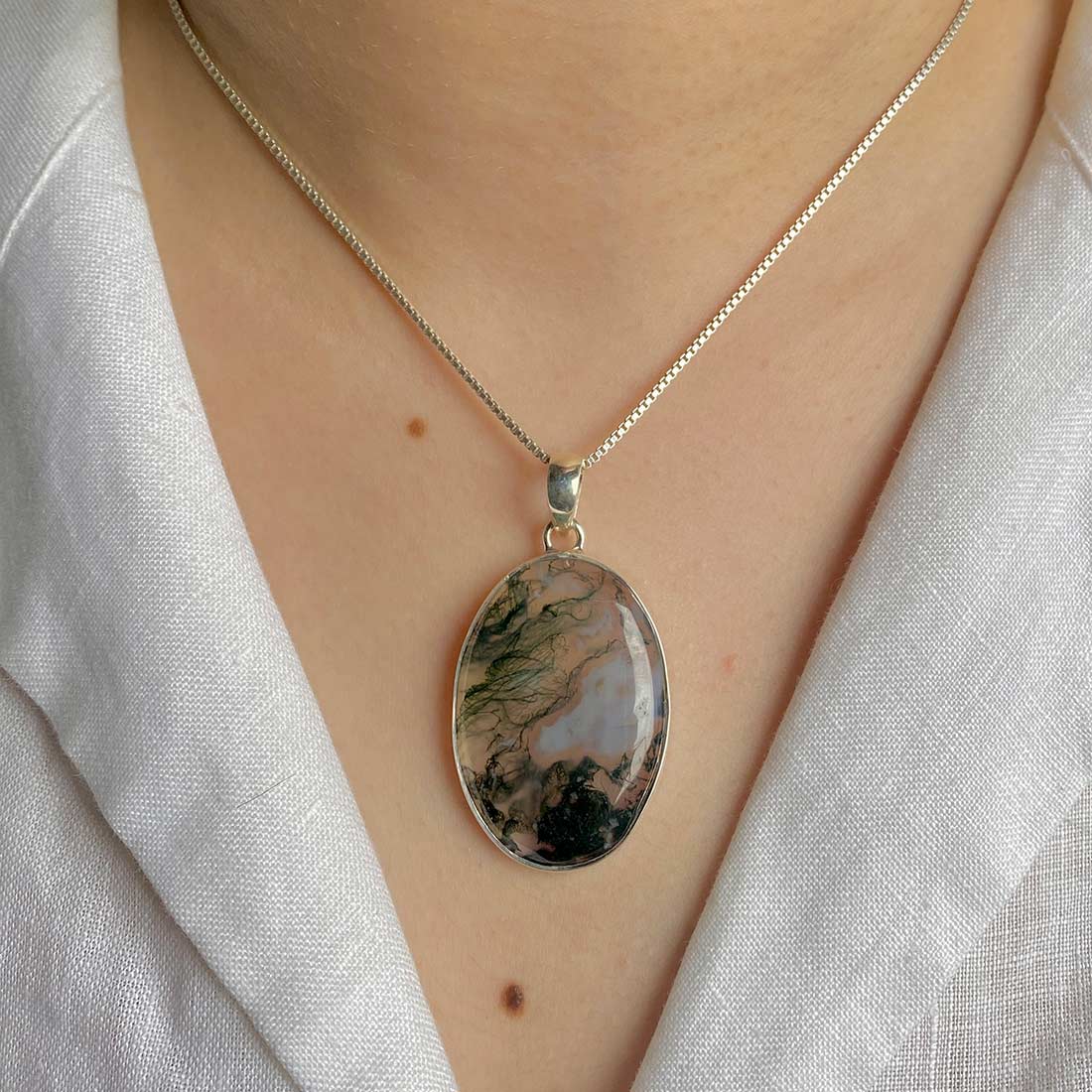 Premium Moss Agate Silver Pendant - Elegant Nature-Inspired Jewelry