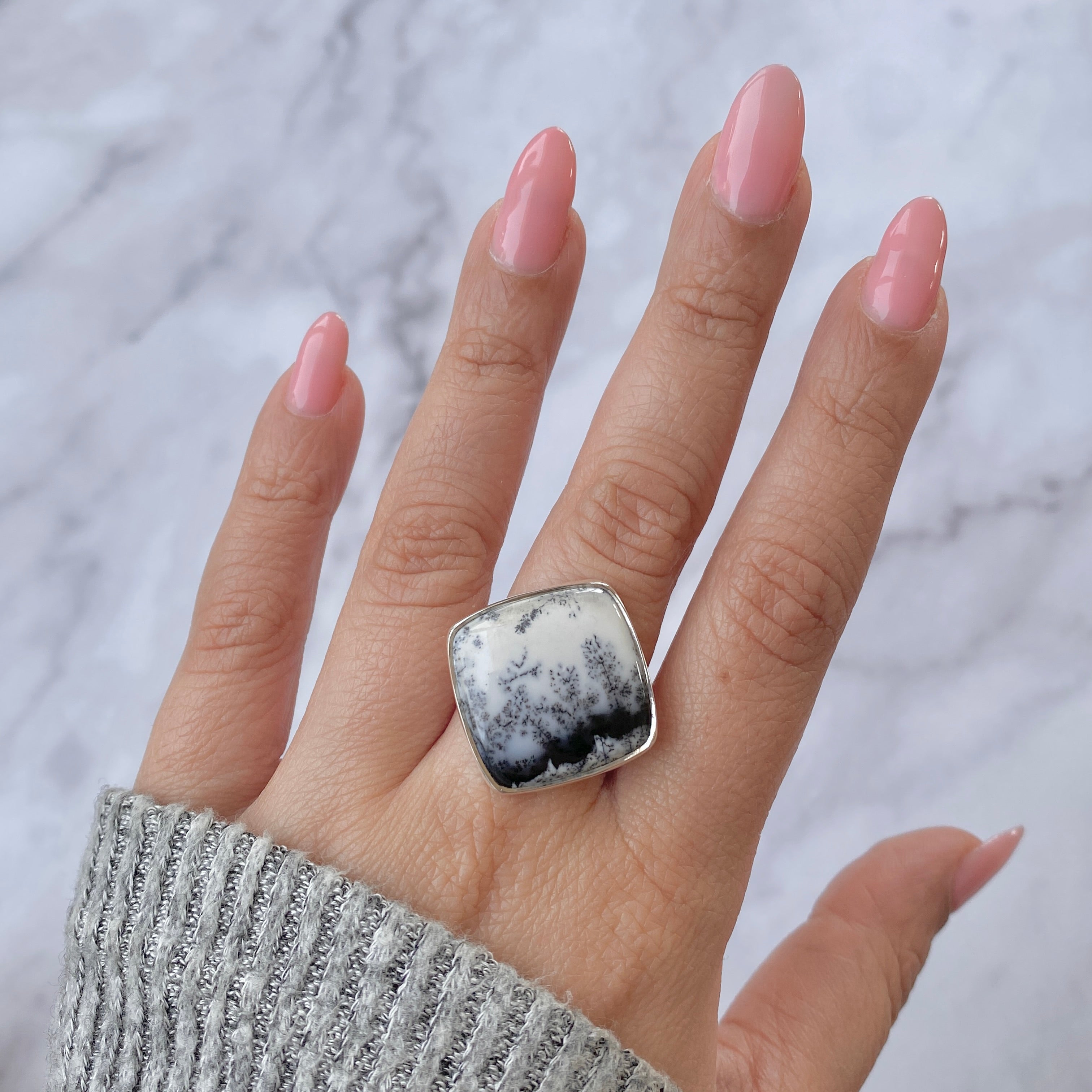 Premium Dendritic Agate Adjustable Ring - Ultimate Style & Elegance