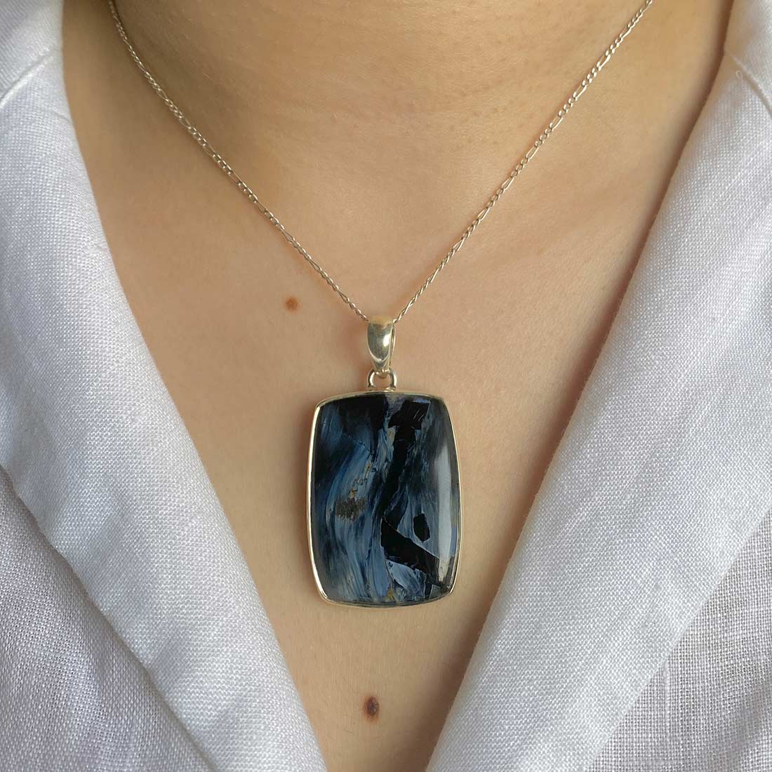 Premium Pietersite Pendant - Ultimate Style & Elegance