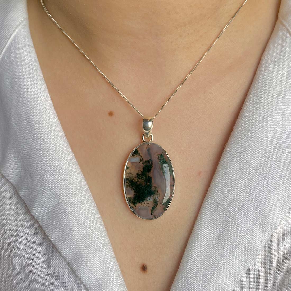 Premium Moss Agate Pendant - Elegant 925 Sterling Silver (MOA-P-31)