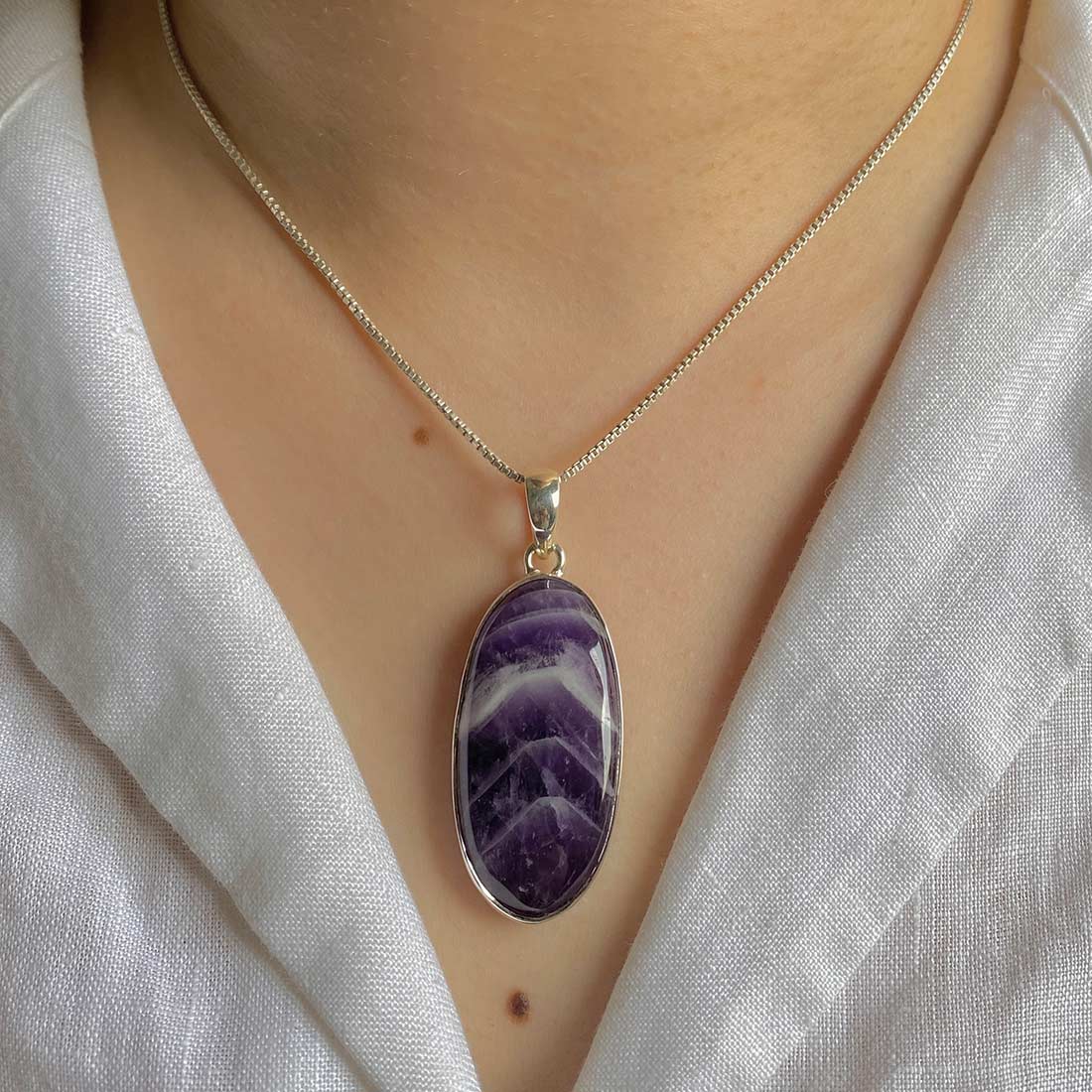 Premium Amethyst Lace Agate Pendant - Ultimate Elegance