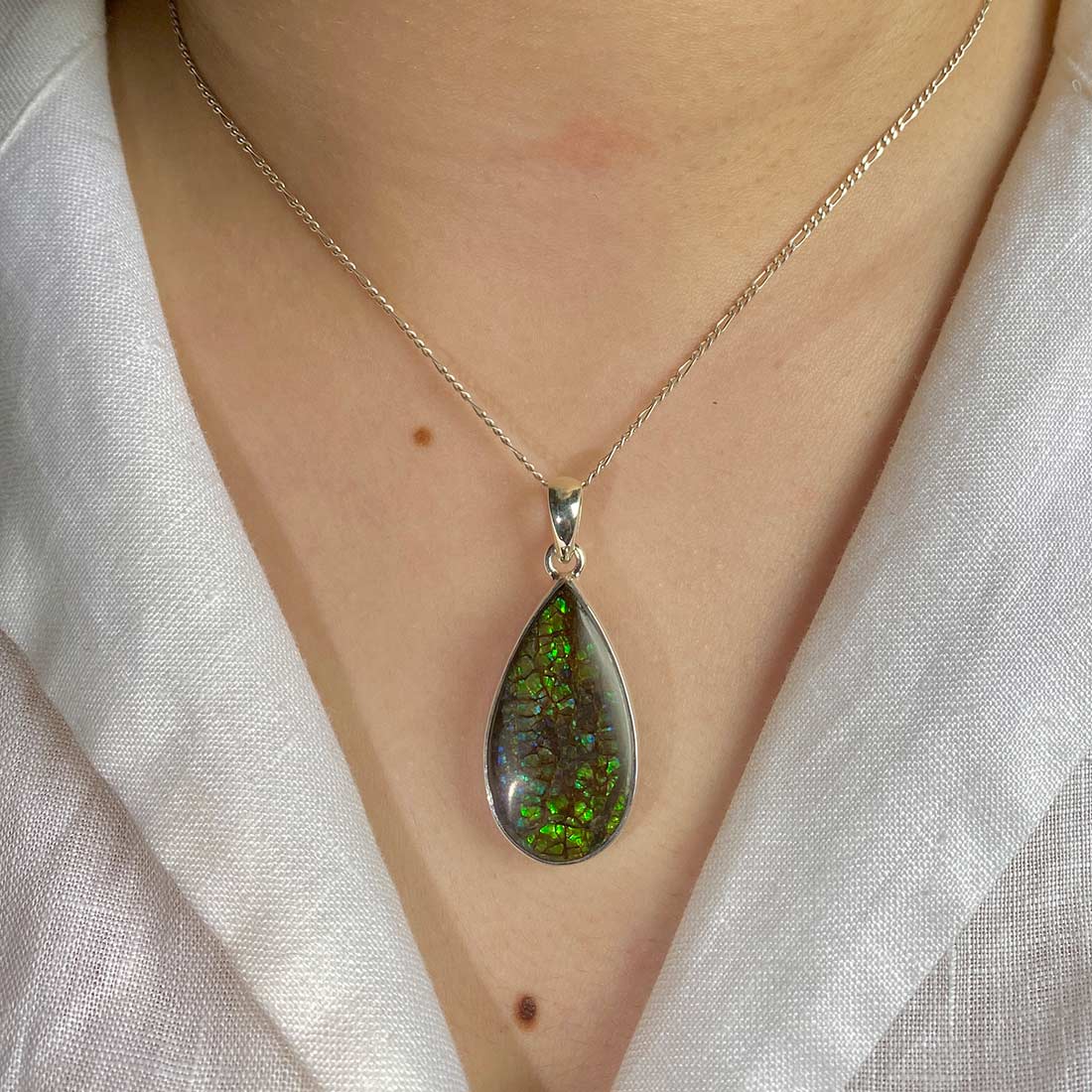 Premium Ammolite Statement Pendant - Elevate Your Style