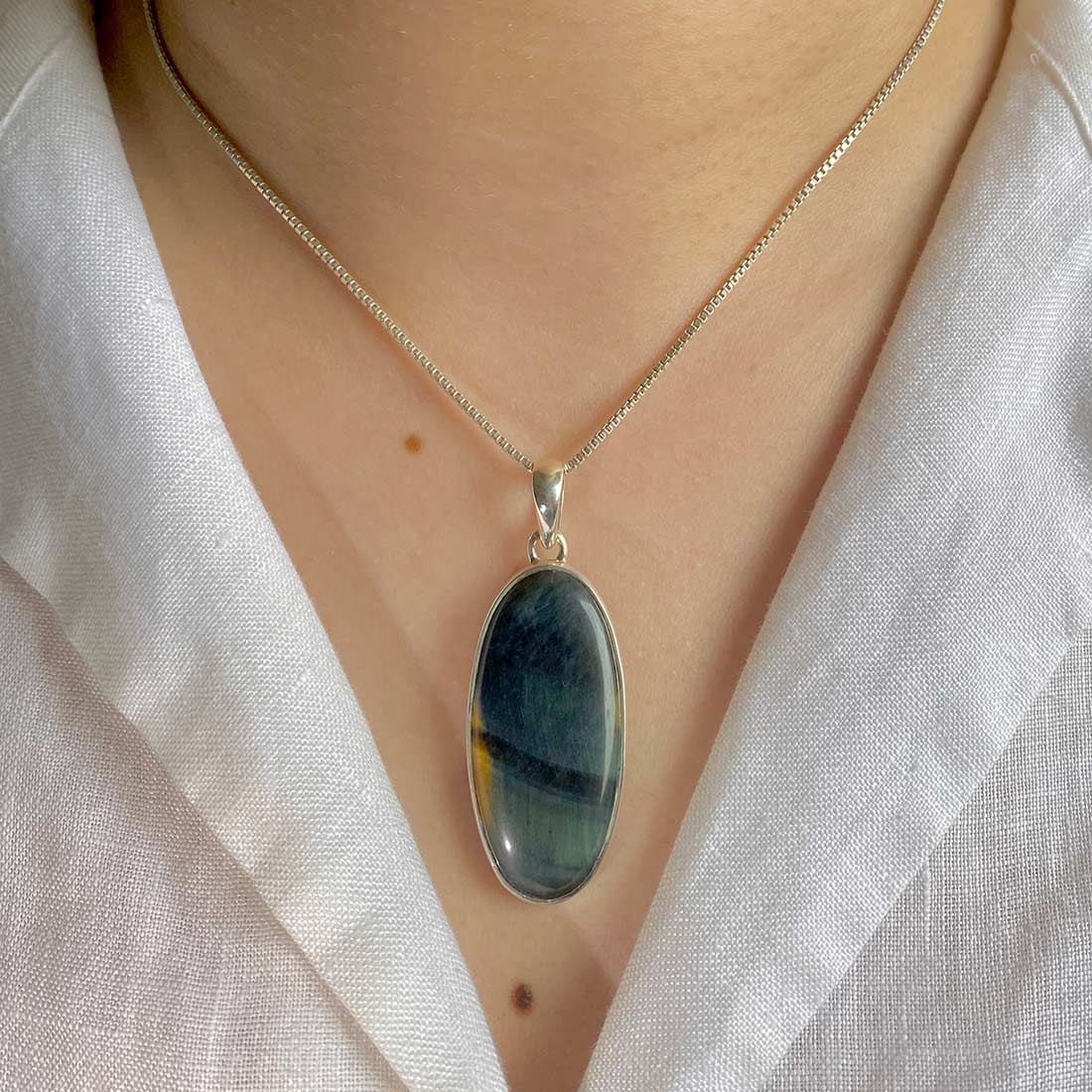 Premium Blue Tiger Eye Pendant - Ultimate Statement Jewelry