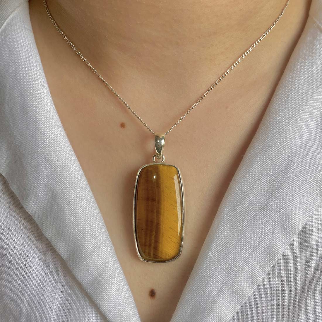 Premium Tiger Eye Pendant - Ultimate Style & Confidence