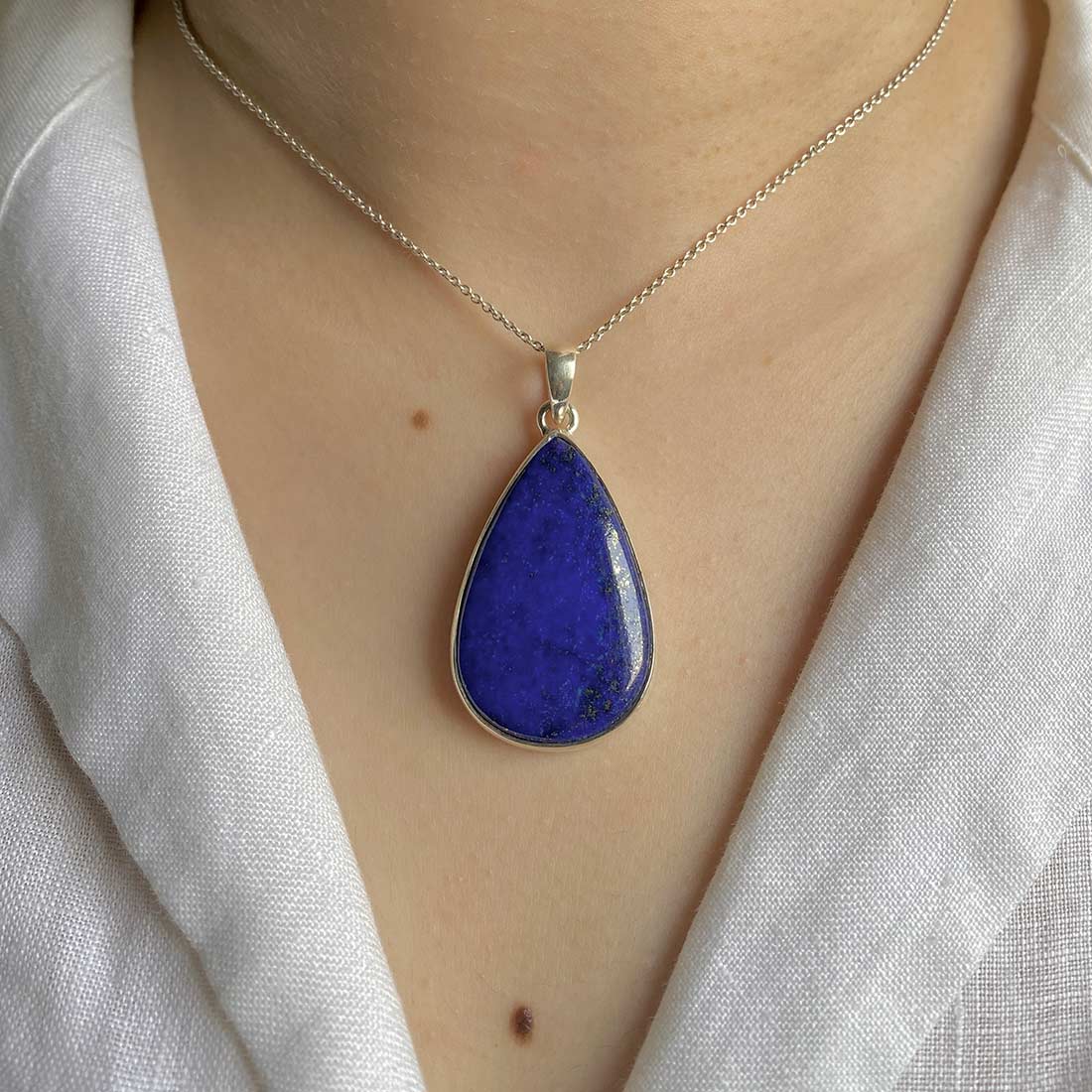 Premium Lapis Statement Pendant - Ultimate Elegance