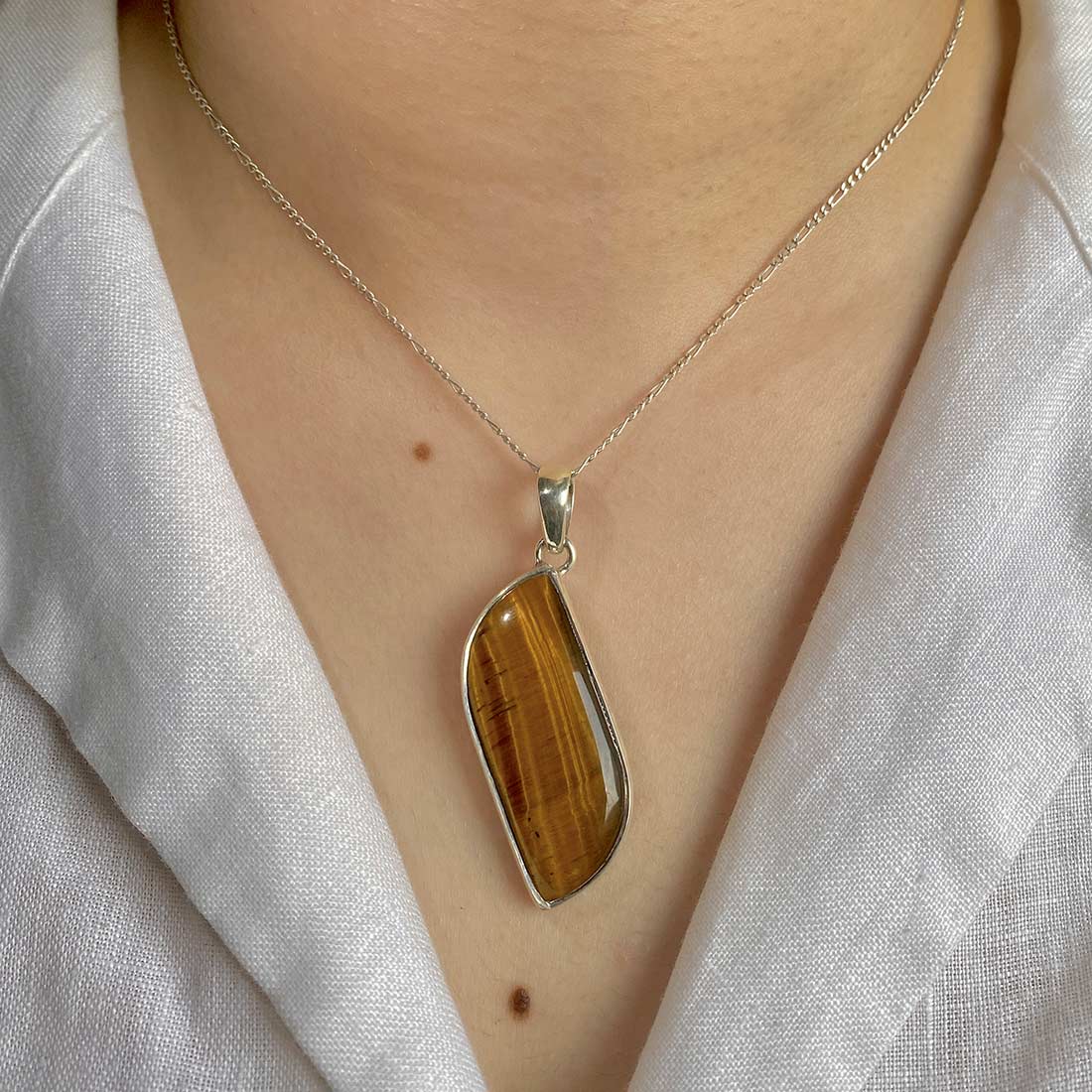 Premium Tiger Eye Pendant - Ultimate Elegance (TGE-P-20)