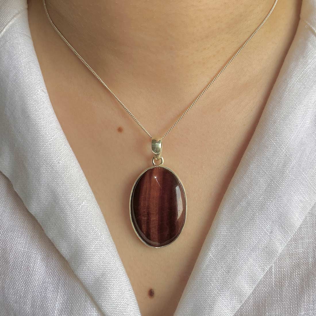 Premium Red Tiger Eye Pendant - Ultimate Statement Jewelry