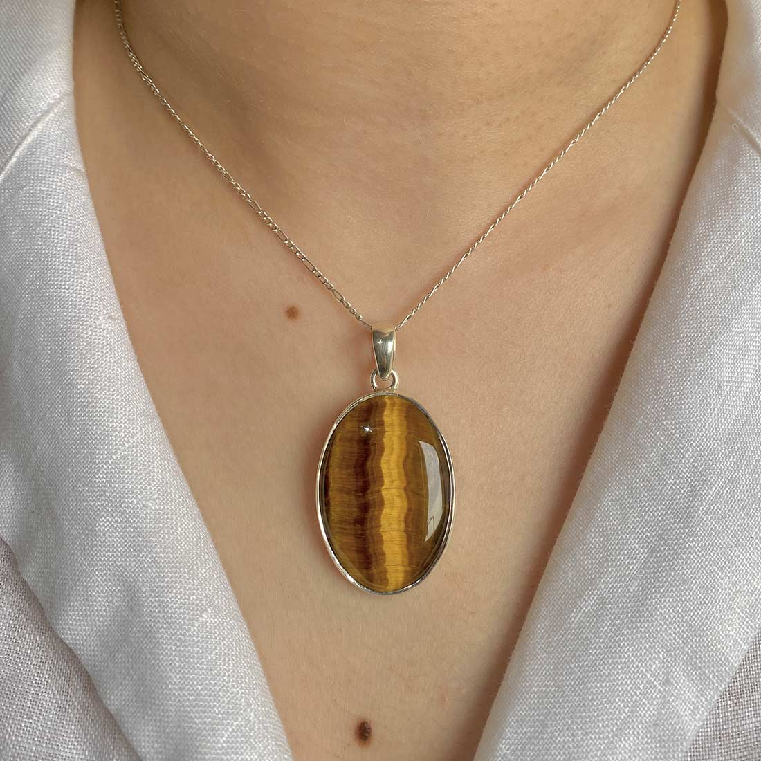 Premium Tiger Eye Pendant - Elegant 925 Sterling Silver (TGE-P-25)