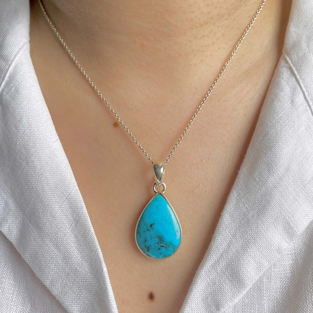 Premium Turquoise Statement Pendant - Ultimate Elegance