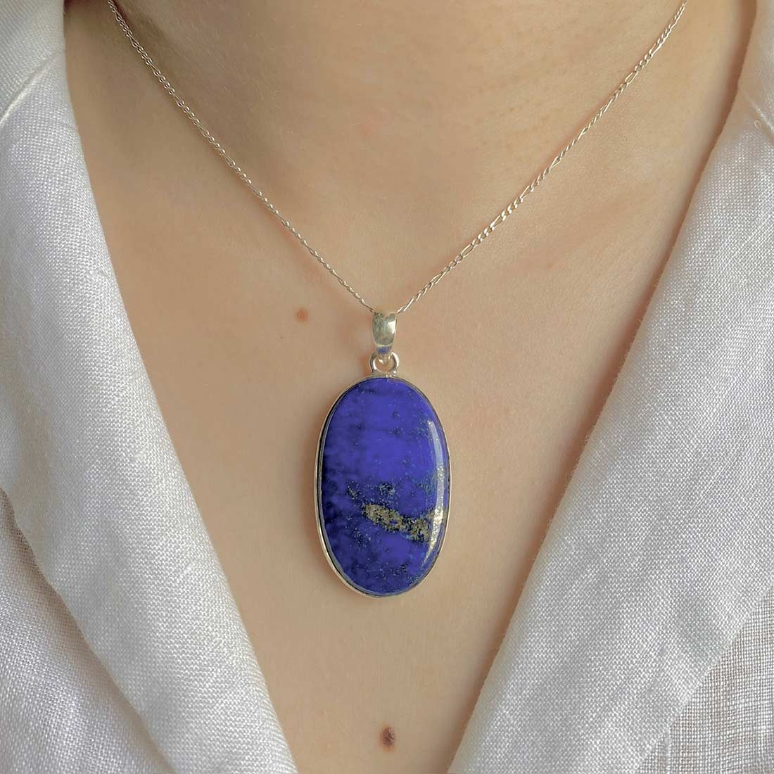 Premium Lapis Pendant - Ultimate Elegance