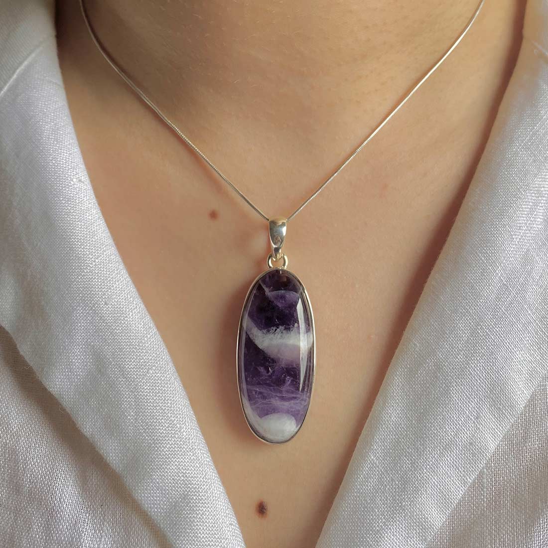 Premium Amethyst Lace Agate Pendant - Elegant Statement Jewelry