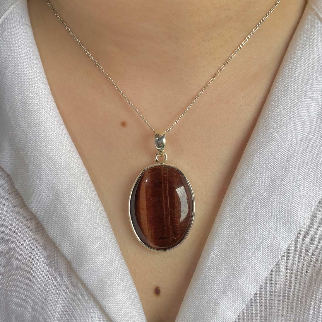 Premium Red Tiger Eye Pendant - Ultimate Statement Jewelry