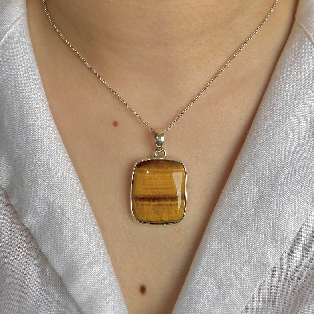 Premium Tiger Eye Pendant - Elegant 925 Sterling Silver Jewelry