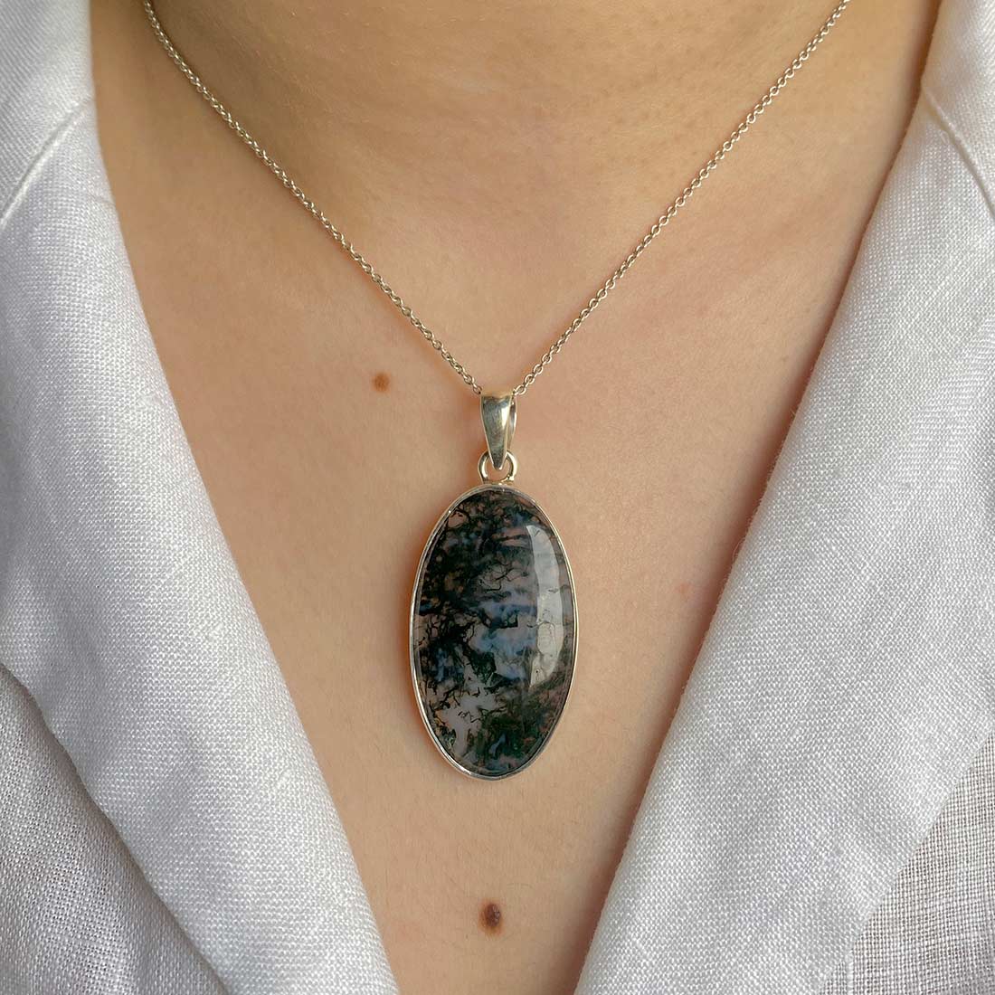 Premium Moss Agate Pendant - Ultimate Nature-Inspired Elegance