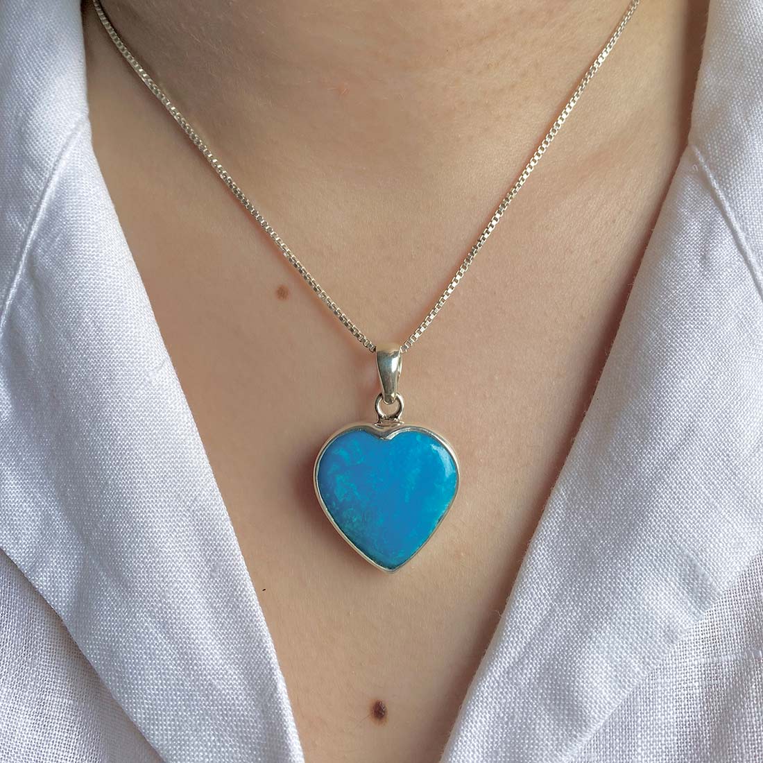 Premium Turquoise Statement Pendant - Elegant Heart Design