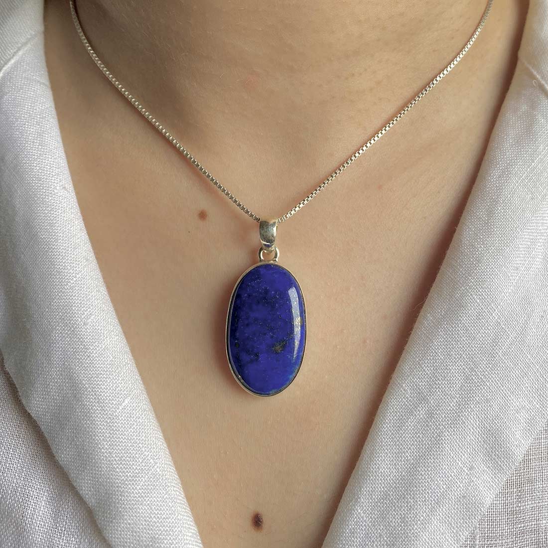 Premium Lapis Pendant - Elegant Statement Jewelry