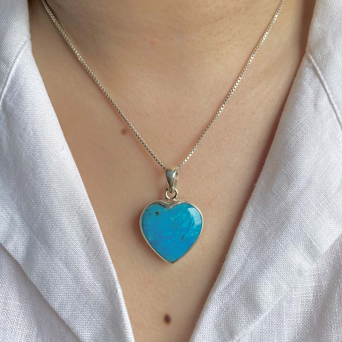 Premium Turquoise Heart Pendant - Ultimate Statement Jewelry